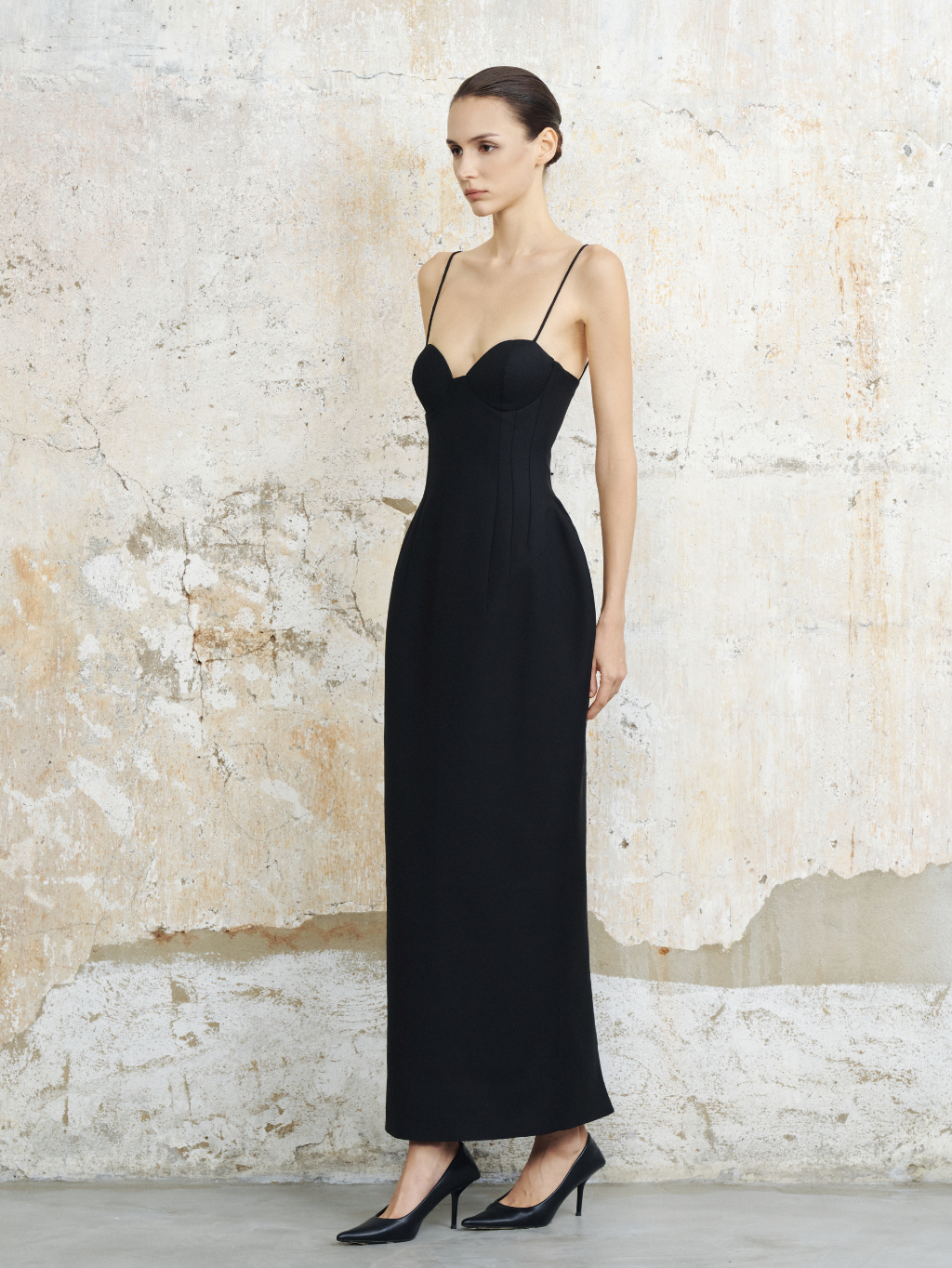 Noir Contour Midi Dress