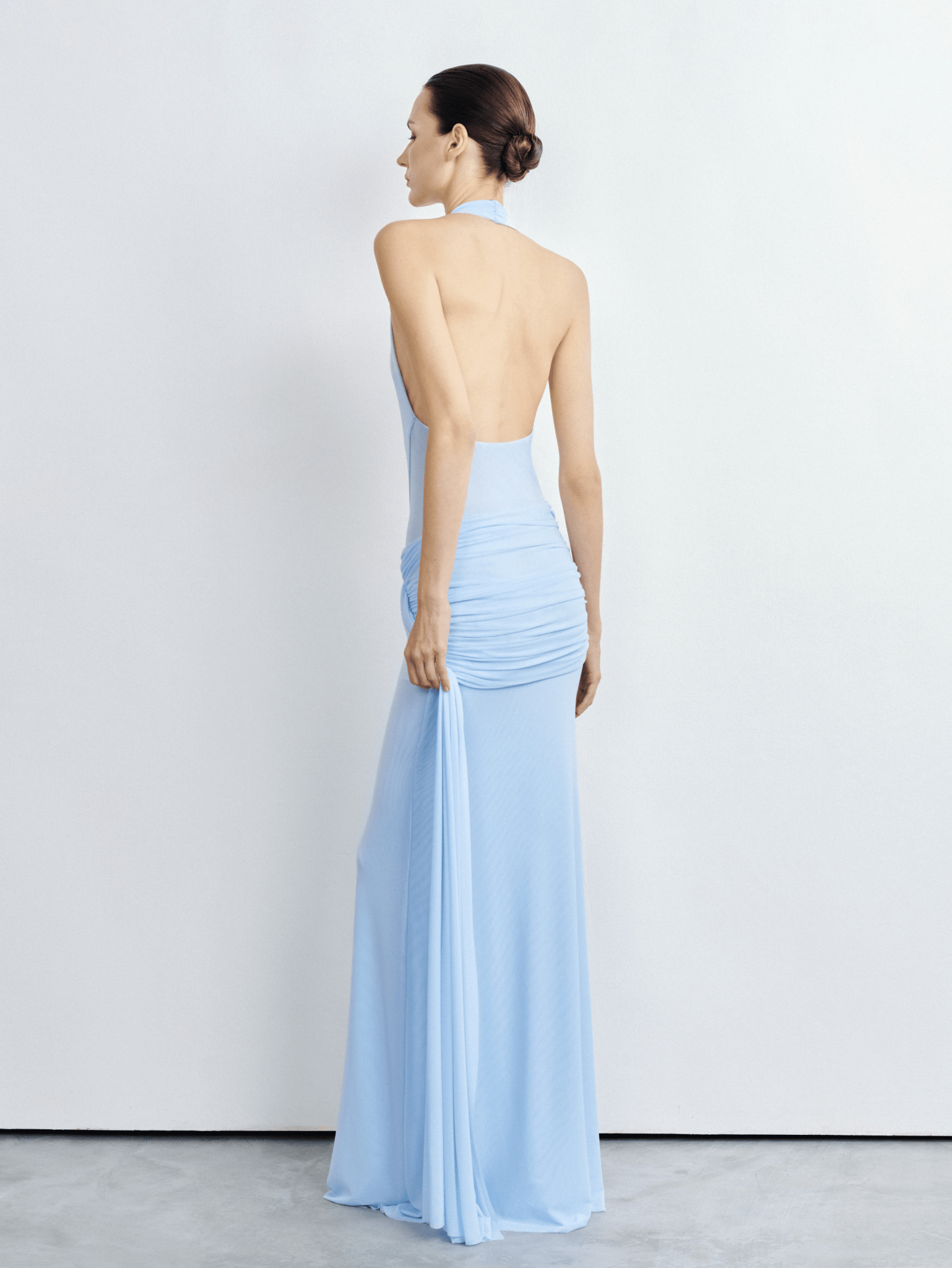 Alix Backless Mesh Gown - COCOSIN.OFFICIAL