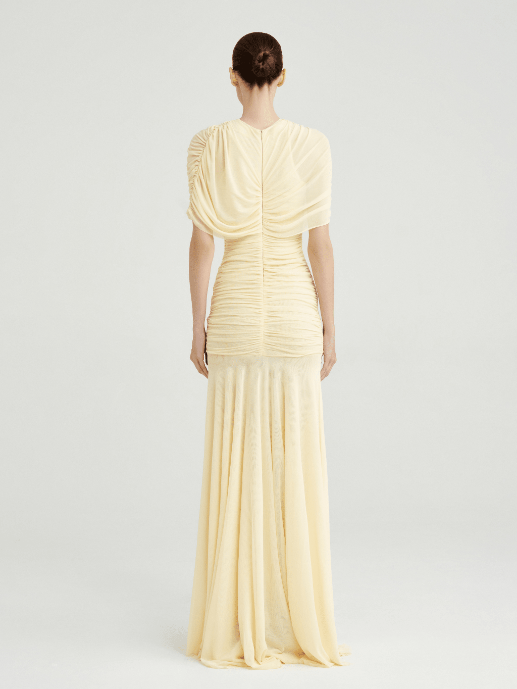 Elegant One-Shoulder Ruched Dress for Modern Sophistication COCOSIN.OFFICIAL Elegant One-Shoulder Ruched Dress for Modern Sophistication COCOSIN.OFFICIAL