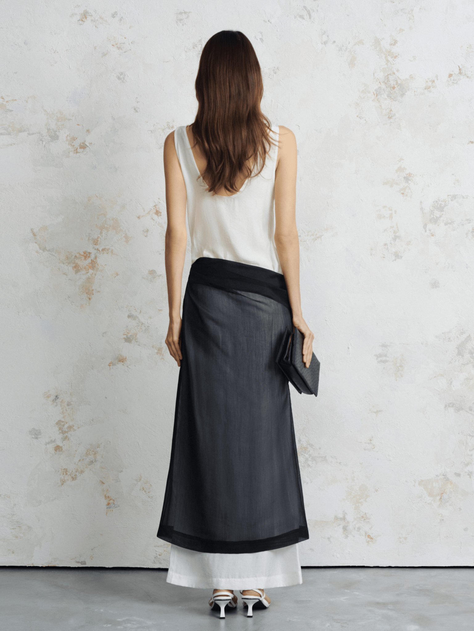 The Maeve Monochrome Layered Maxi - COCOSIN.OFFICIAL